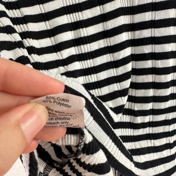 Madewell Striped White Black Tee Shirt Size Medium - Picture 5 of 5